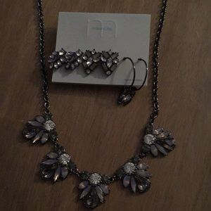 Earring and necklace set